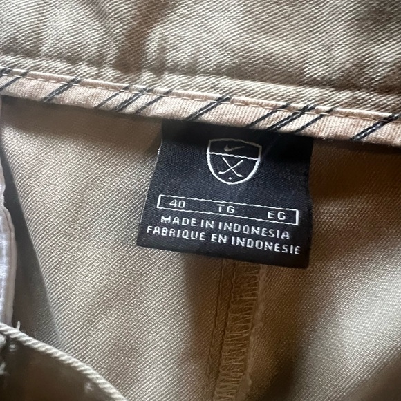 Nike Golf Mens Size 40 Beige Pleated Shorts. - Picture 4 of 9
